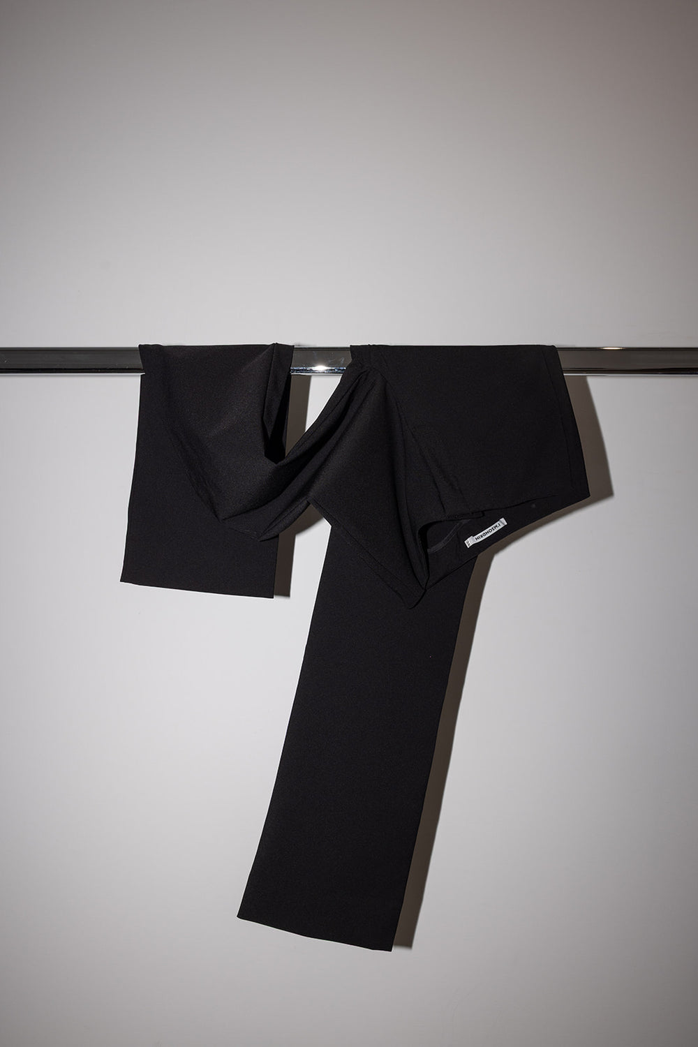 Flattering Fit Pants Black